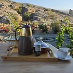 Roghan Hospitality Inn