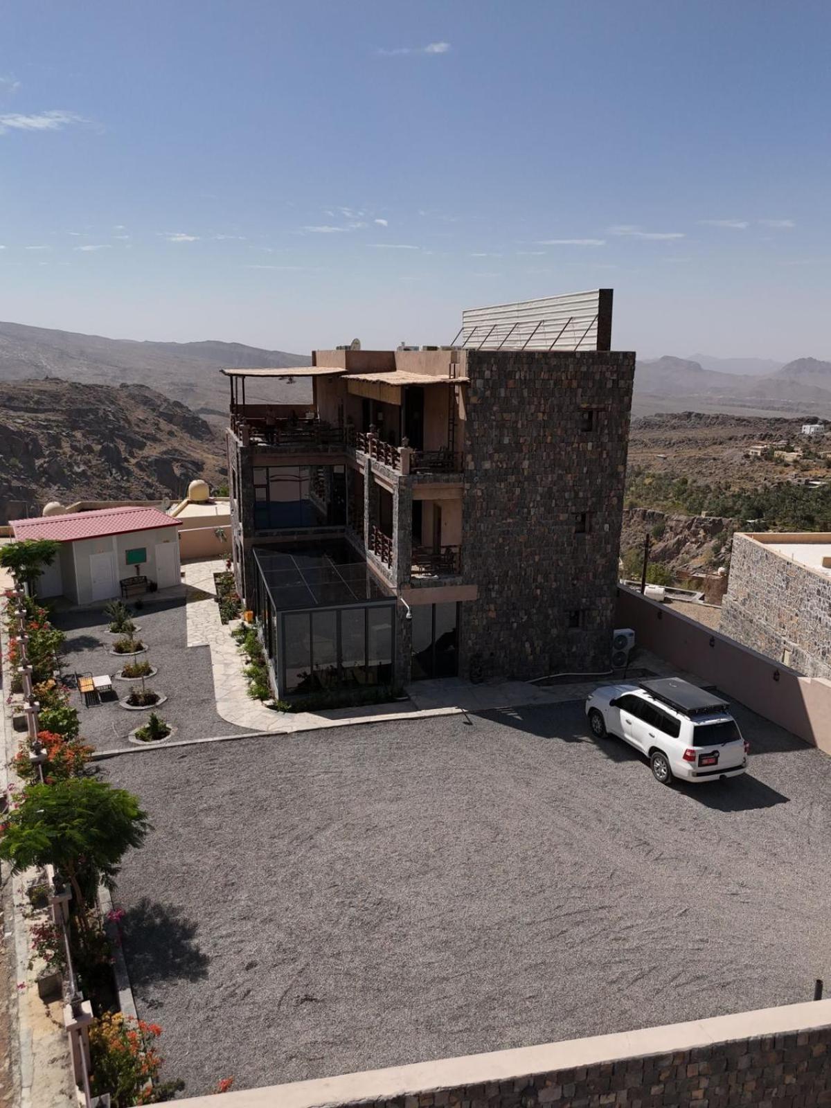 Roghan Hospitality Maison d'hôtes Al Ḩamrāʼ